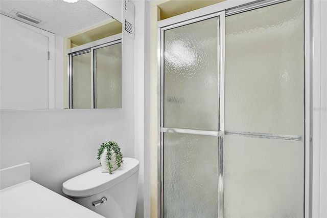 995 LAGUNA DRIVE 103, Venice, FL 34285