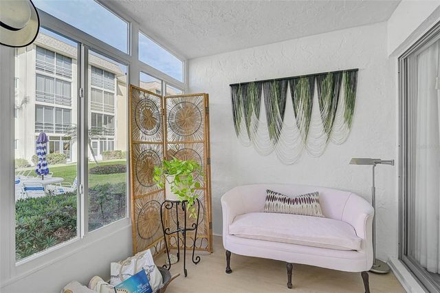 995 LAGUNA DRIVE 103, Venice, FL 34285