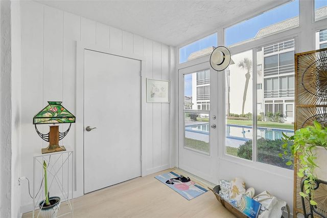 995 LAGUNA DRIVE 103, Venice, FL 34285