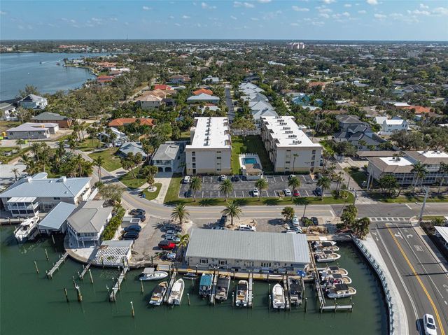 995 LAGUNA DRIVE 103, Venice, FL 34285