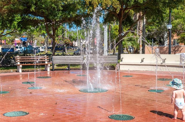 995 LAGUNA DRIVE 103, Venice, FL 34285