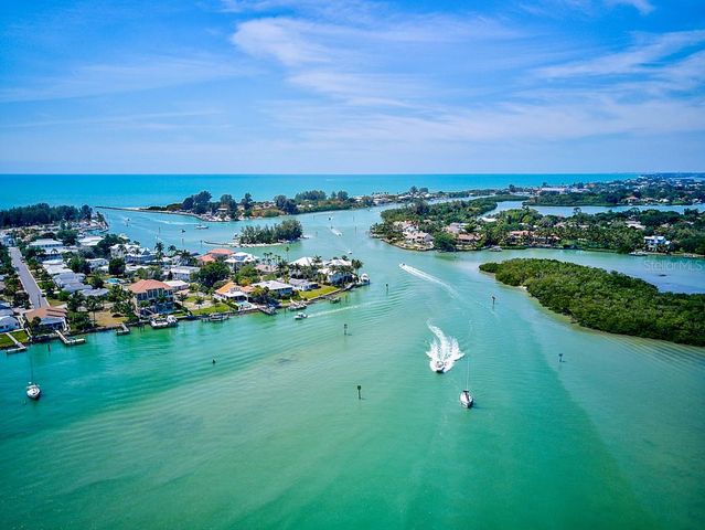 995 LAGUNA DRIVE 103, Venice, FL 34285