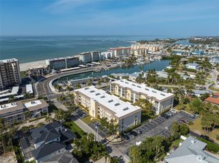 995 LAGUNA DRIVE 103, Venice, FL 34285