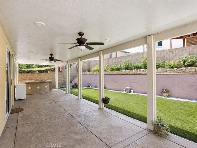 16872 Hazeltine Court, Fontana, CA 92336