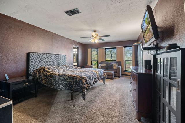 206 County Road 43340, Paris, TX 75462