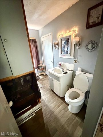 2013 17th Street NE, Canton, OH 44705