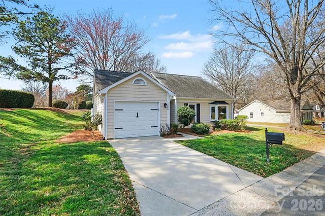 2540 Dalston Lane, Charlotte, NC 28210