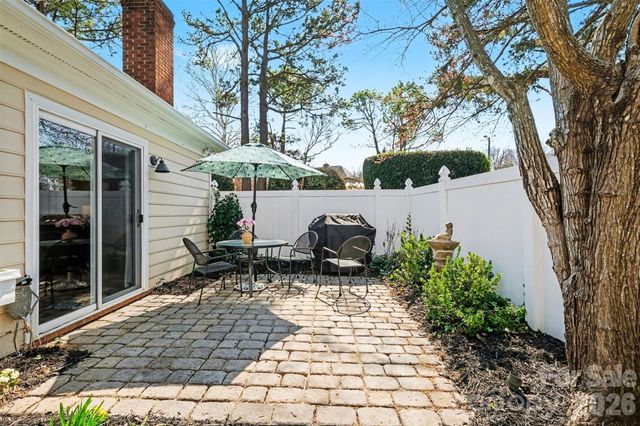 2540 Dalston Lane, Charlotte, NC 28210