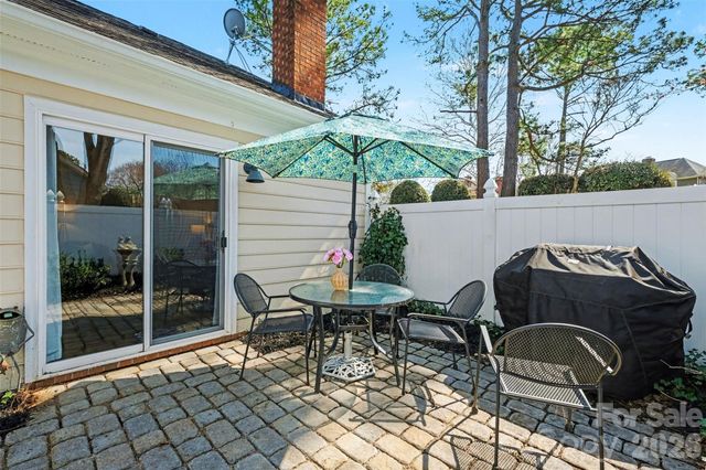 2540 Dalston Lane, Charlotte, NC 28210