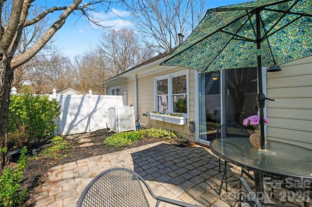 2540 Dalston Lane, Charlotte, NC 28210