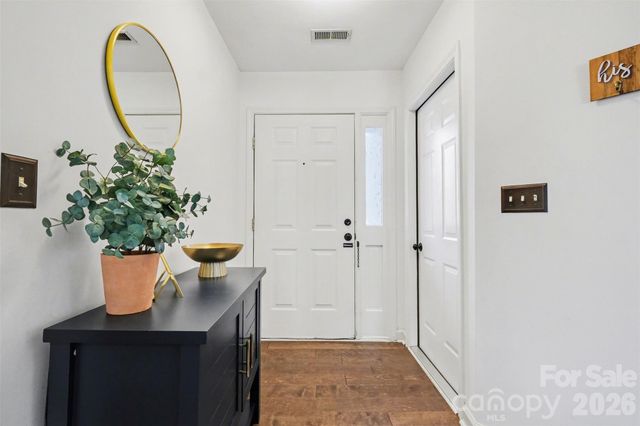 2540 Dalston Lane, Charlotte, NC 28210