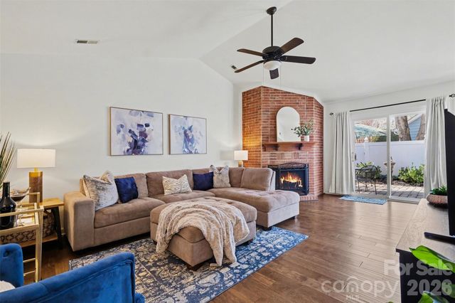 2540 Dalston Lane, Charlotte, NC 28210