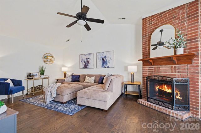 2540 Dalston Lane, Charlotte, NC 28210