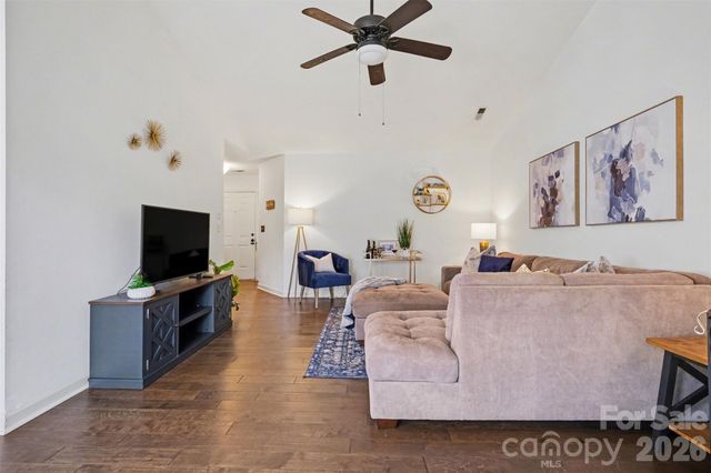 2540 Dalston Lane, Charlotte, NC 28210