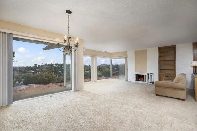 11115 Valley Lights Drive, El Cajon, CA 92020