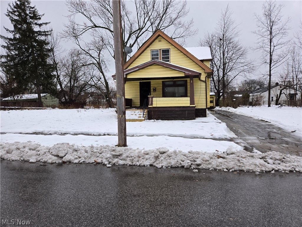 11210 Revere Avenue, Cleveland, OH 44105