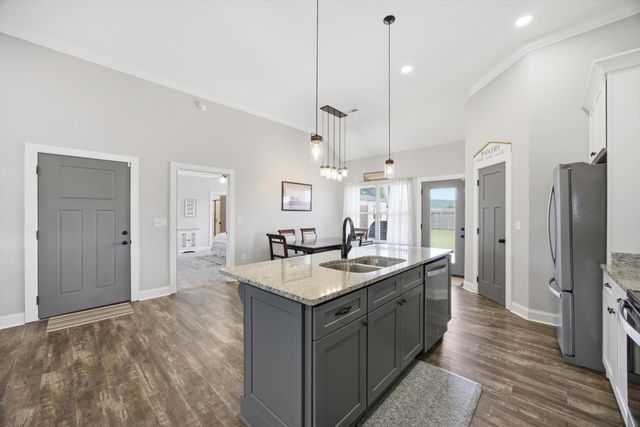 14 Farm View Circle, Rock Spring, GA 30739