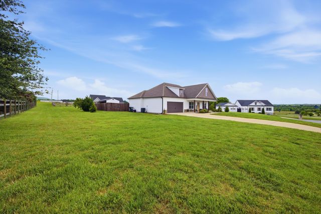 14 Farm View Circle, Rock Spring, GA 30739