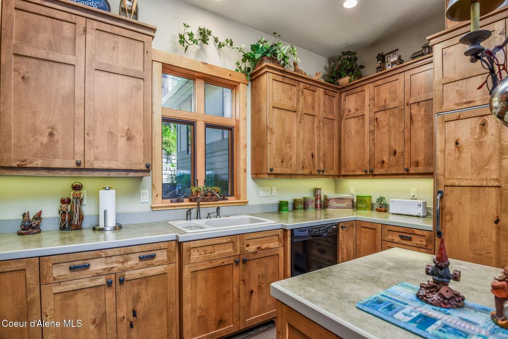 412 E Beachhouse Ln, Harrison, ID 83833 photo 30