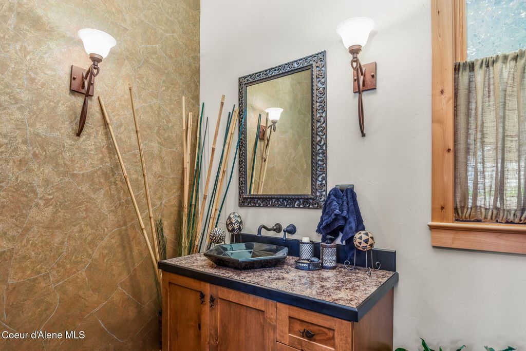 412 E Beachhouse Ln, Harrison, ID 83833 photo 34