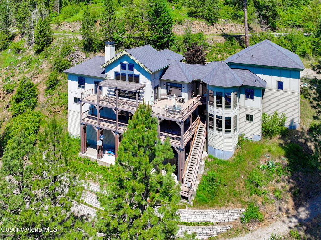 412 E Beachhouse Ln, Harrison, ID 83833 photo 4