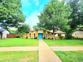 1929 Deep Valley Drive, Richardson, TX 75080