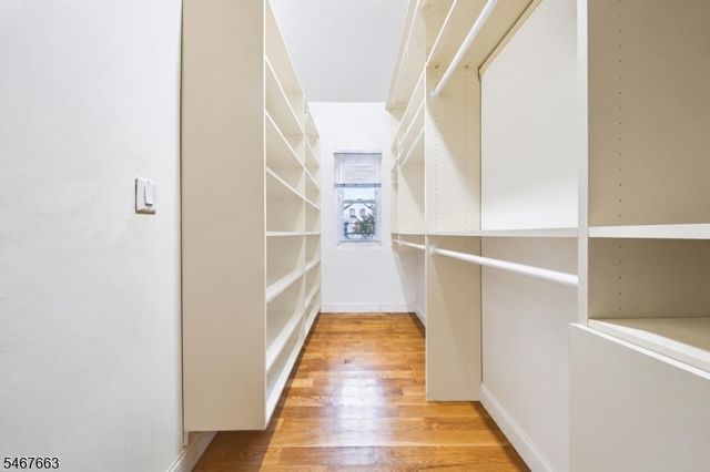 1635 Lincoln St, Jersey City, NJ 07307