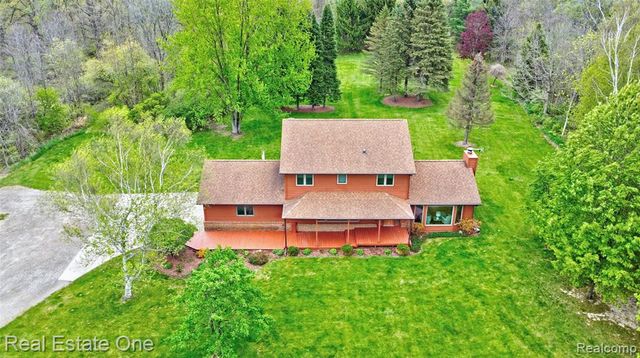3960 Baldwin Road, Ortonville, MI 48462