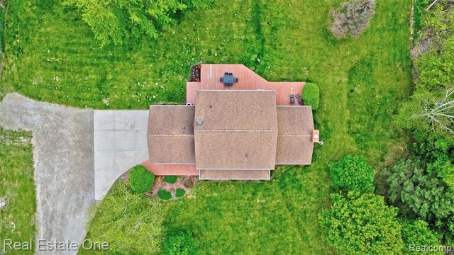 3960 Baldwin Road, Ortonville, MI 48462