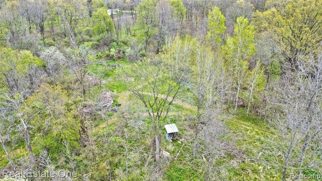 3960 Baldwin Road, Ortonville, MI 48462