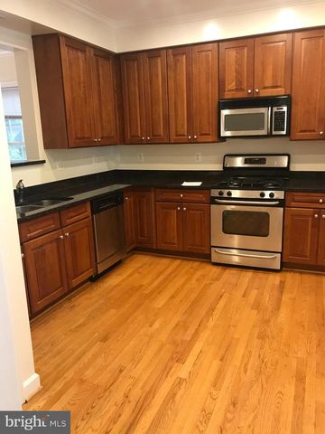 5654 8TH RD N, Arlington, VA 22205