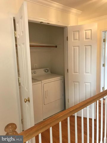 5654 8TH RD N, Arlington, VA 22205