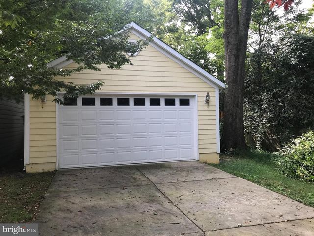 5654 8TH RD N, Arlington, VA 22205