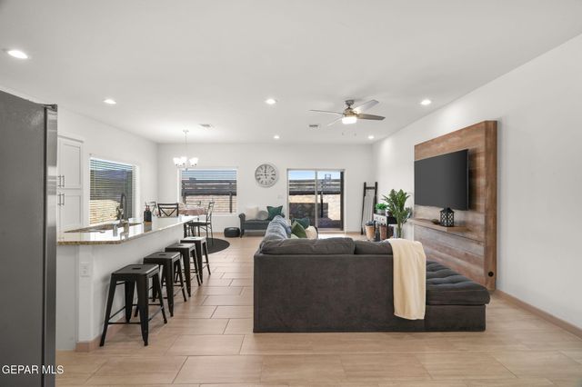 13083 CLEETHORPES Street, El Paso, TX 79928