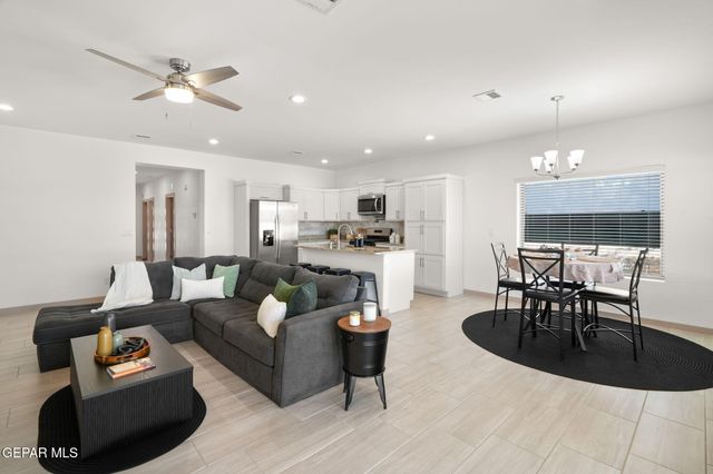 13083 CLEETHORPES Street, El Paso, TX 79928