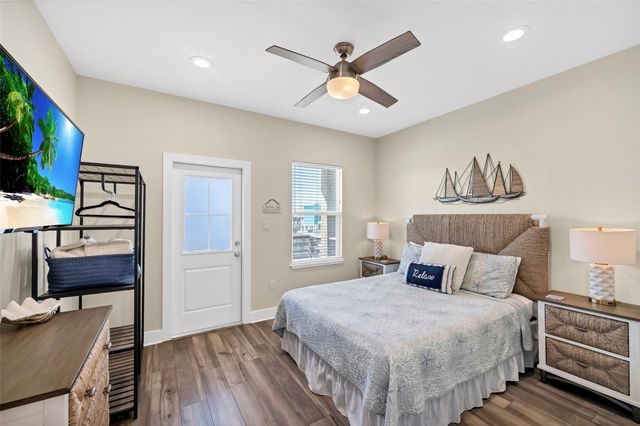 162 La Concha BLVD 10, Port Aransas, TX 78373