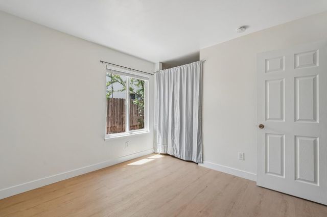 4941 Palm Ave, Sacramento, CA 95841