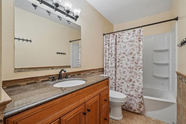 4941 Palm Ave, Sacramento, CA 95841