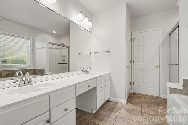 11921 Moonshadow Lane, Huntersville, NC 28078
