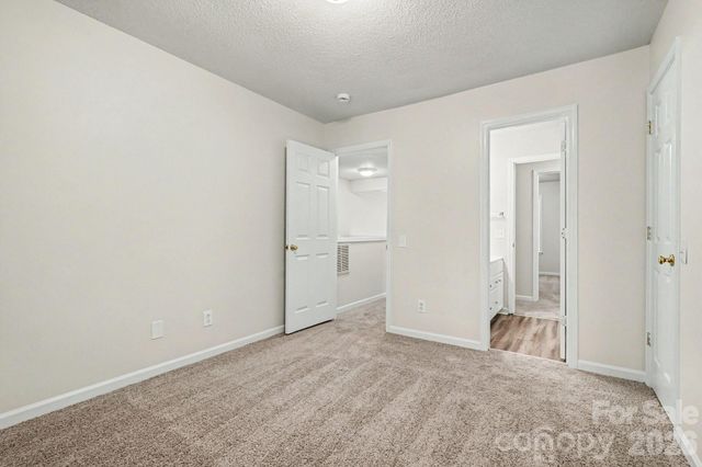 11921 Moonshadow Lane, Huntersville, NC 28078