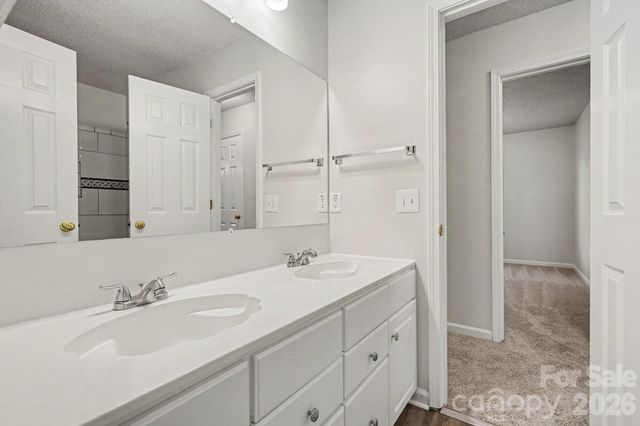 11921 Moonshadow Lane, Huntersville, NC 28078
