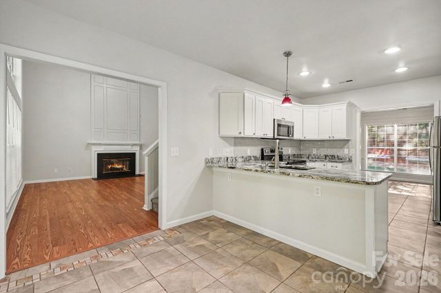 11921 Moonshadow Lane, Huntersville, NC 28078