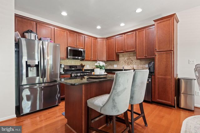 43286 MORVEN SQ, Ashburn, VA 20147