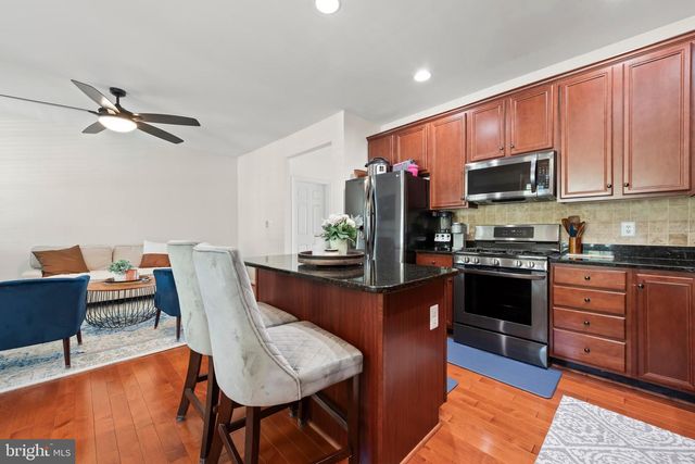 43286 MORVEN SQ, Ashburn, VA 20147