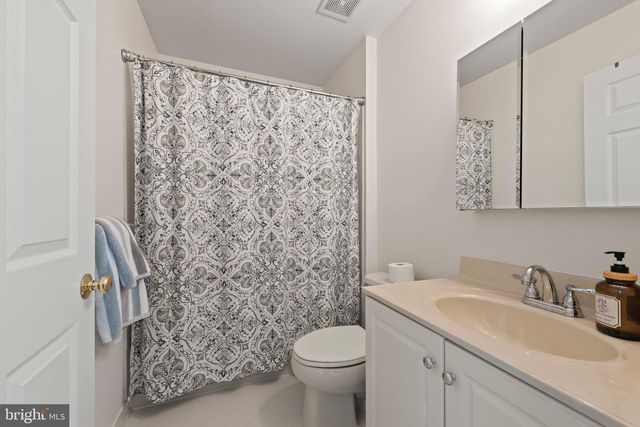 43286 MORVEN SQ, Ashburn, VA 20147