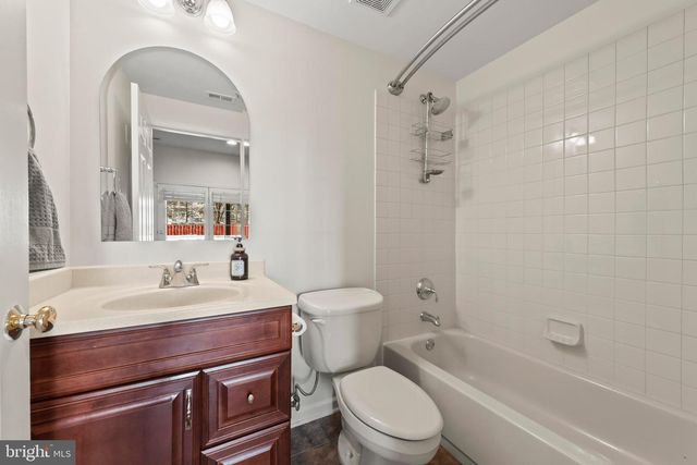 43286 MORVEN SQ, Ashburn, VA 20147