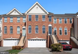 43286 MORVEN SQ, Ashburn, VA 20147