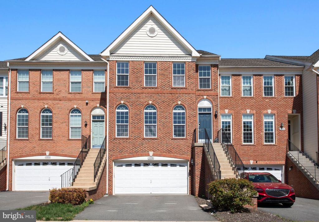 43286 MORVEN SQ, Ashburn, VA 20147