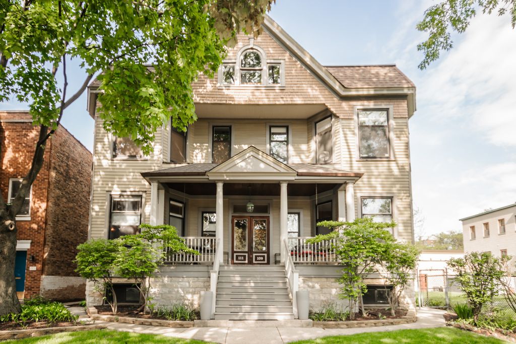 111 S Grove Avenue 2S, Oak Park, IL 60302