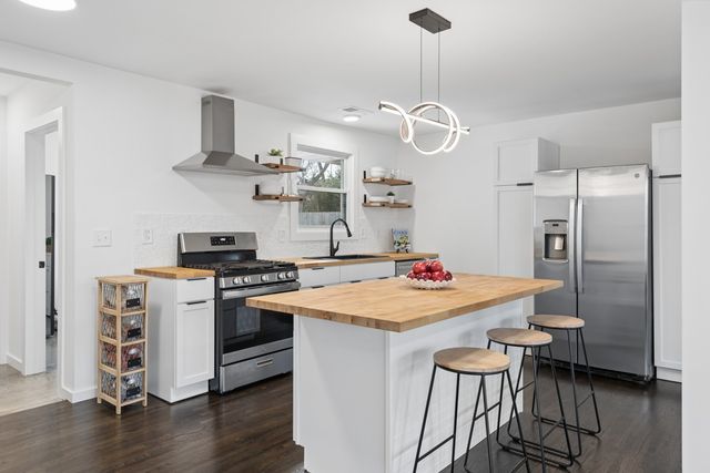 2835 Lakeland Dr, Nashville, TN 37214